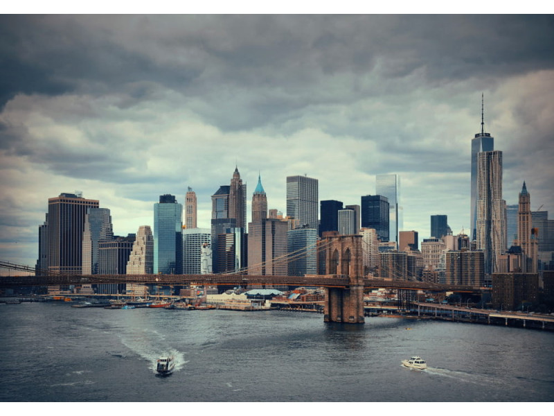 New York Skyline & Brooklyn Bridge - Classic Wall Mural for Modern Interiors